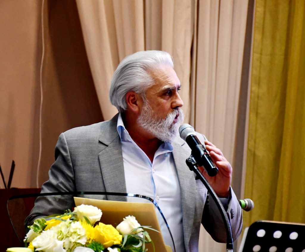 Santiago Malo, gobernador de Azuay, se refirió a la situación actual que vive el cantón Ponce Enríquez.