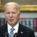 El presidente afirmó que reconsideraría su decisión de continuar con su campaña electoral si un médico le diagnosticara un problema médico grave. EFE