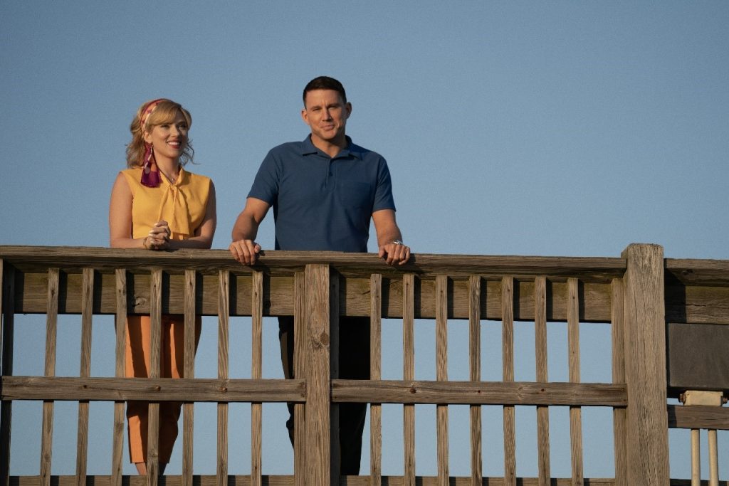 "La Otra Cara de la Luna” protagonizada por Scarlett Johansson y Channing Tatum, es una comedia dramática