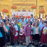 Sesenta adultos mayores cumplieron su sueño de conocer a la Virgen del Cisne. Foto Cortesía
