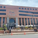 Audiencia de revisión de cumplimiento de sentencia de autor de femicidio se cumplió en el Complejo Judicial de Cuenca.