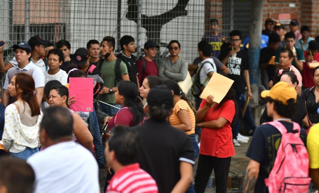 El incremento del desempleo es una de las consecuencias de la recesión.