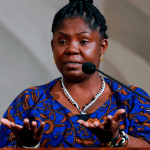 El vehículo en el que normalmente se transporta la vicepresidenta de Colombia, Francia Márquez, fue atacado a tiros cuando ella no se encontraba en él