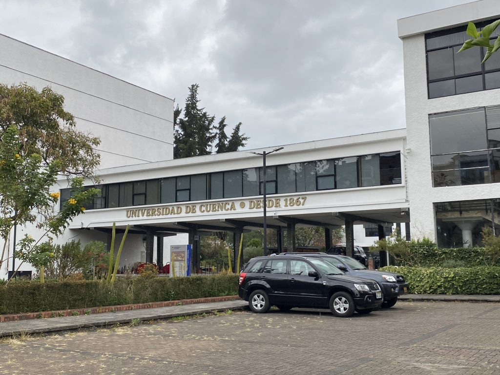 cupo Universidad de Cuenca