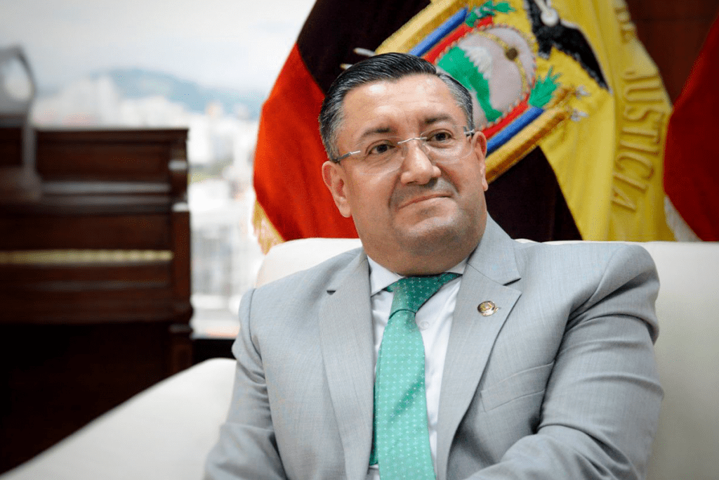 Iván Saquicela fue elegido como precandidato a la presidencia del Ecuador por el movimiento político, Democracia Sí. Foto Internet