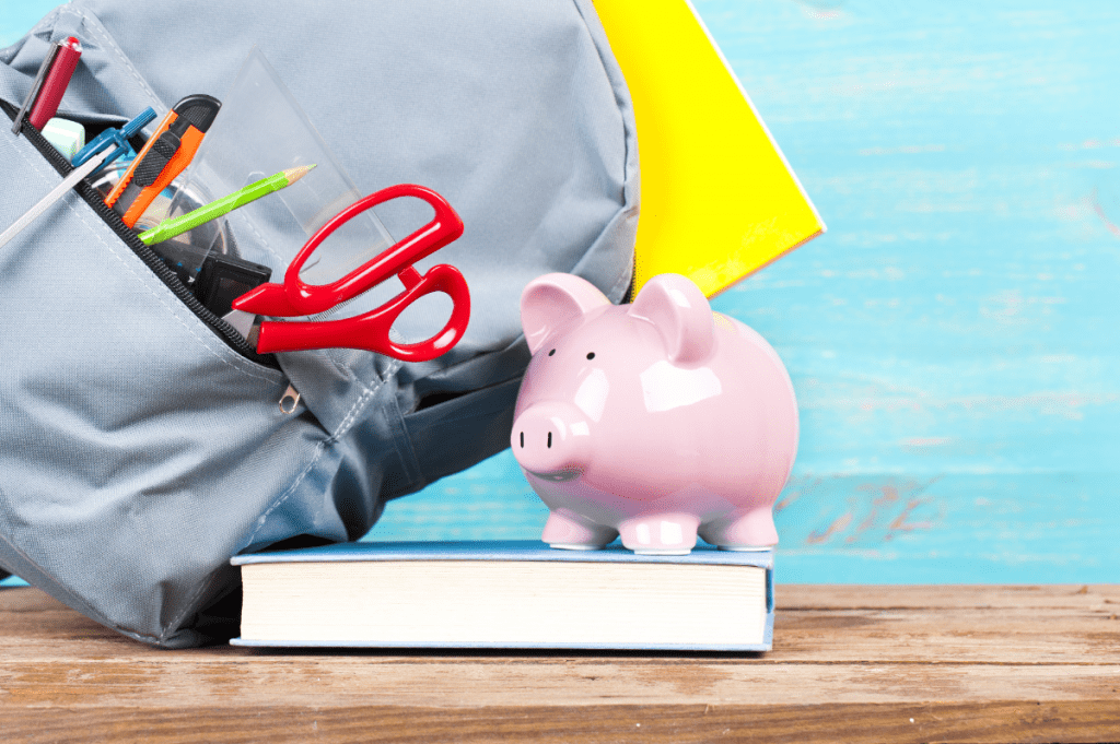 Para la mayoría de los ecuatorianos y padres de familia que tienen a sus hijos en la etapa escolar, el regreso a clases resulta una preocupación, ya que trae consigo varios gastos