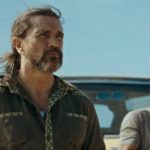 El cantante Juanes debutará en la gran pantalla con su participación en la película 'Pimpinero: Sangre y Gasolina', una historia ambientada en el desierto de la frontera entre Colombia y Venezuela, donde los contrabandistas de gasolina conocidos como 'pimpineros' arriesgan sus vidas transportando combustible ilegal de un país a otro