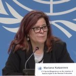 la relatora de Naciones Unidas sobre la situación de los derechos humanos en la Federación Rusa, Mariana Katzarova, destacaron que la mayoría de los liberados fueron detenidos "arbitrariamente" y condenados en juicios que calificaron de "farsas".