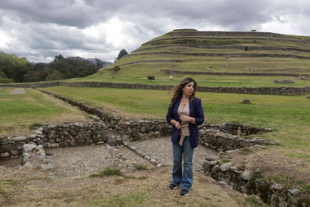 Cecilia Aguilera, responsable del Parque Arqueológico y etnobotánico del Pumapungo.