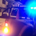 La Policía Nacional acudió al sitio del asalto, en el sector La Gloria, en Cuenca.