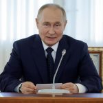 Vladímir Putin, advirtió hoy que si la OTAN autoriza a Ucrania el uso de misiles de largo alcance para golpear objetivos en territorio ruso significará que estará en guerra con Rusia. EFE