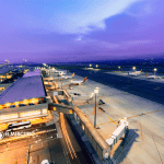 Cuatro vuelos de la ruta Quito- Cuenca fueron reprogramados por mantenimiento en la pista del aeropuerto Mariscal Sucre. Foto QUIPORT