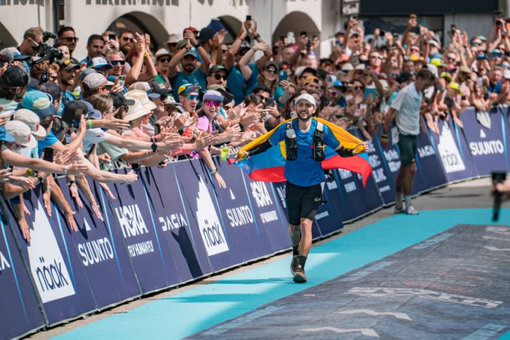 Imptek celebra que Joaquín López se convierte en el primer latinoamericano en subir al podio de la Ultra-Trail du Mont Blanc (UTMB) 2024.