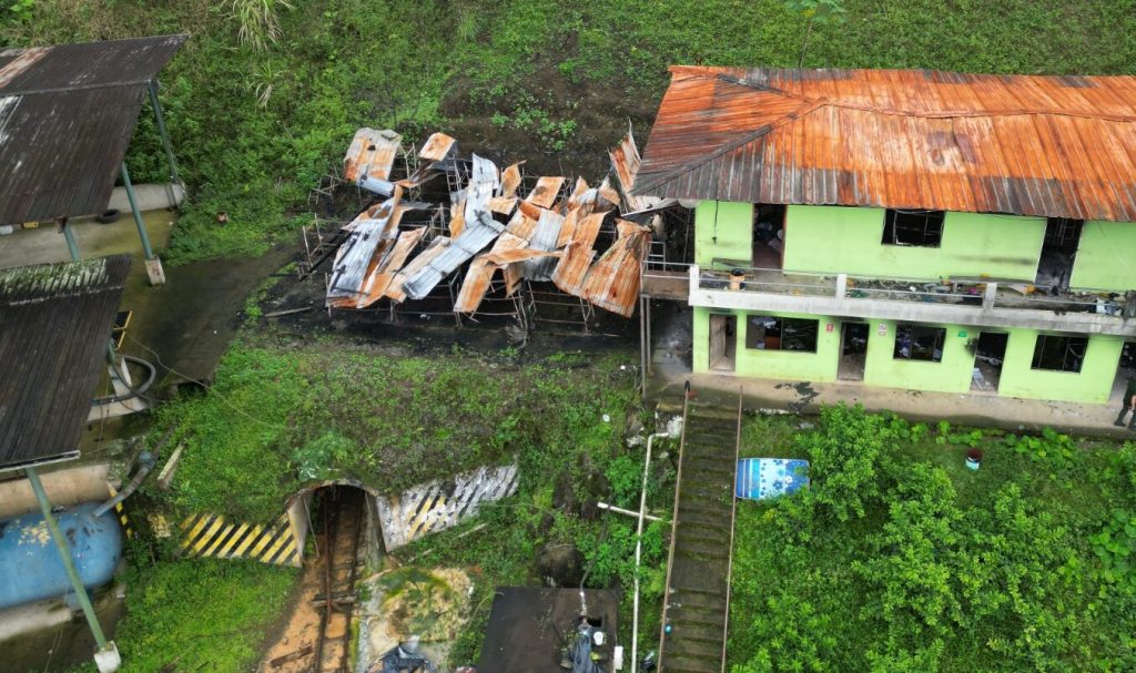 Operativos policiales en la zona minera buscan desmantelar organizaciones delictivas y recuperar la seguridad en el cantón Camilo Ponce Enríquez.
