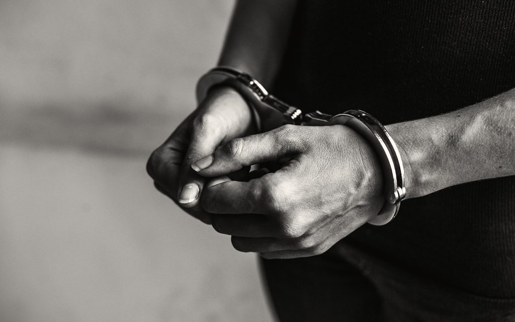 El agente de la CTE es sentenciado a 5 años de privación de la libertad por pedir dinero. /Cortesía