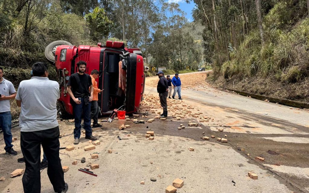 Así terminó el voleque tras el accidente de este lunes 23 de septiembre de 2024 en Cumbe.