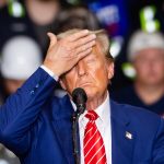 Trump, que fue declarado el pasado mayo culpable por un jurado popular de 34 cargos por falsificar registros para encubrir un escándalo sexual,