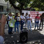 Más 2.400 personas fueron detenidas tras las elecciones del 28 de julio, algunas acusadas por la Fiscalía de "terrorismo", sin que se sepa exactamente cuántas, un delito "amplio" en el marco jurídico del país, según expertos, quienes advierten que, por tanto, "cualquier cosa cabe" para que alguien sea señalado como terrorista. EFE