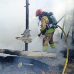 El incendio de una estructura tuvo lugar en el sector de la parroquia Santa Ana.