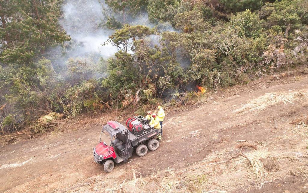 Azuay es una de las provincias más afectadas por incendios forestales. El sector de El Progreso, en Nabón, registró varias pérdidas.