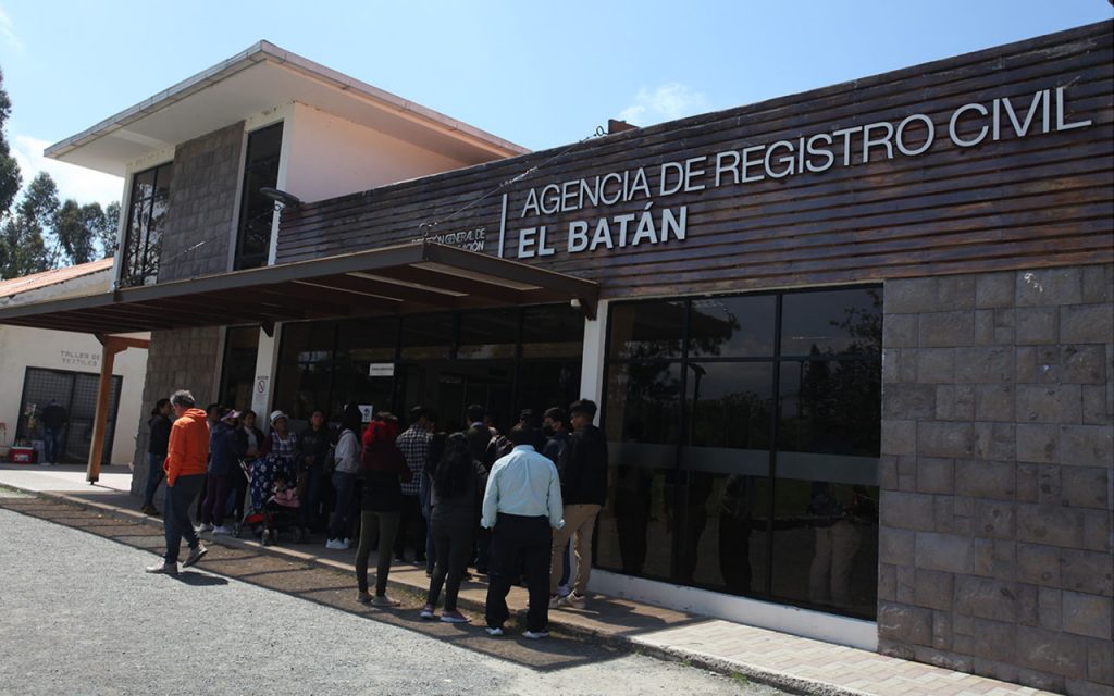En agencias del Registro Civil de Cuenca se investiga presuntos casos de peculado. Hay dos denuncias formales. /Archivo