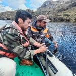 Análisis del agua tras el derrame de combustible en el sector del Cajas, en la vía Cuenca - Molleturo - El Empalme.