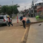 Este jueves se prevé la colocación de asfalto en la avenida 12 de Octubre para cubrir un socavón.