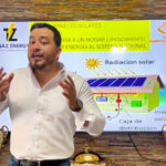 Explicación sobre sistema de generación de energía con paneles solares.