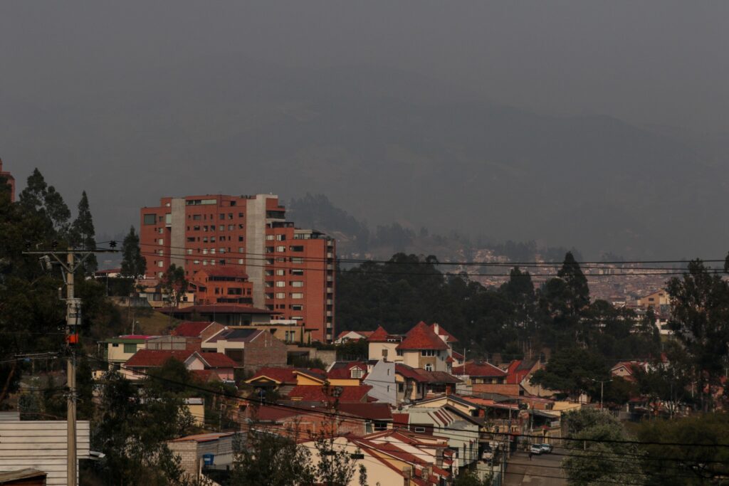 Mala calidad del aire en Cuenca por los incendios forestales.