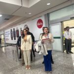 Verónica Abad regresó a Ecuador tras ser suspendida como vicepresidenta.