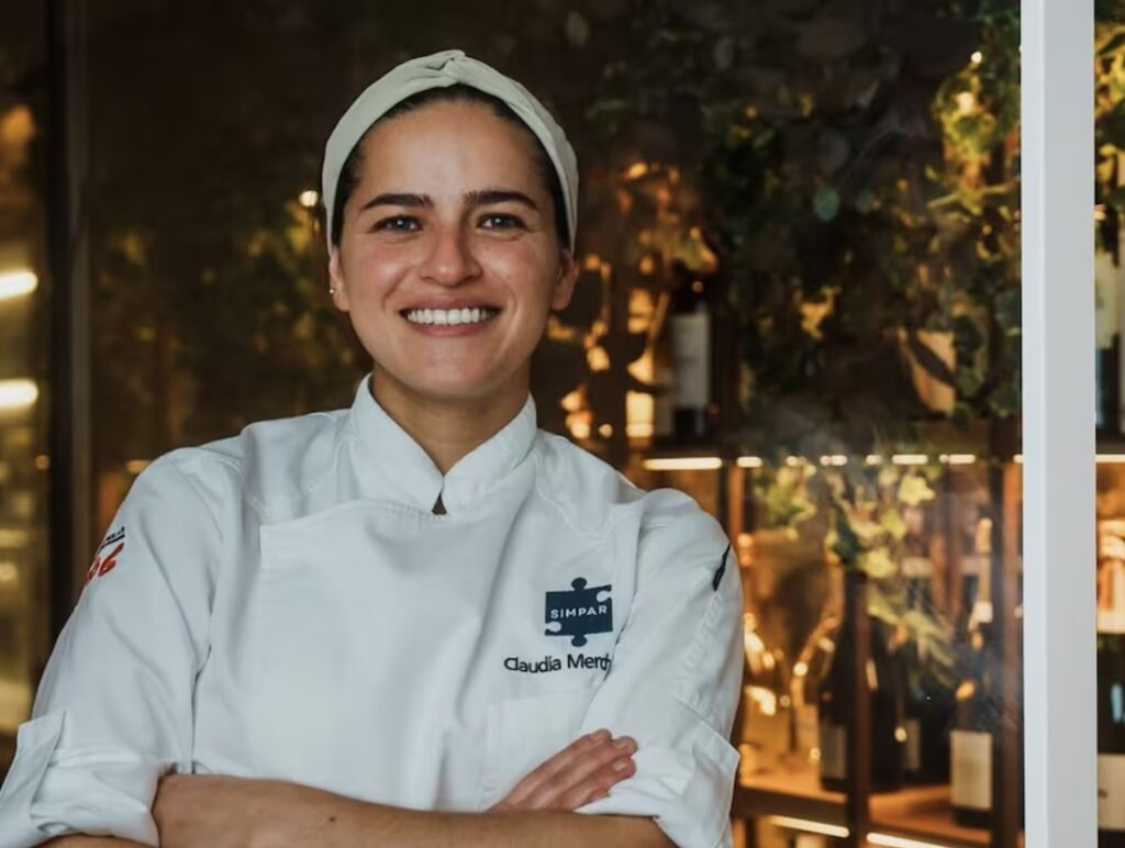 La chef cuencana Claudia Merchán, recibió una estrella Michelin 2025, con su restaurante ‘Simpar’ en España.