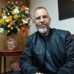 Sergio Sacoto en una visita e El Mercurio.