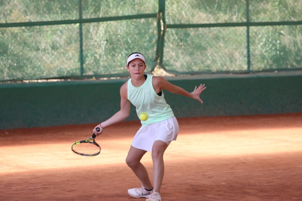 tenis thumbnail