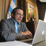 Jimmy Jairala ofrece seguridad, vivienda y salud.