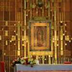 La Basílica es honor a la Virgen de Guadalupe, en México, es una de las más visitadas en el mundo. En Cuenca es patrona de la parroquia Baños. /Página de Facebook 'Basílica de Guadalupe CDMX'.