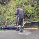 Personal del SIAT realiza la investigación sobre la muerte de un motociclista en la vía a Rayoloma.