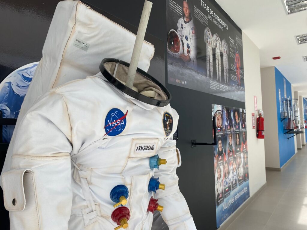 El museo Cosmos amplia su oferta educativa en la UNAE, con una nueva propuesta sobre el estudio del espacio.