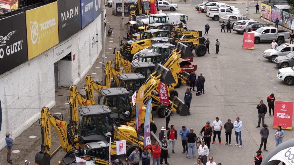 Esta parte de la maquinaria que se renovó en el Municipio de Cuenca.