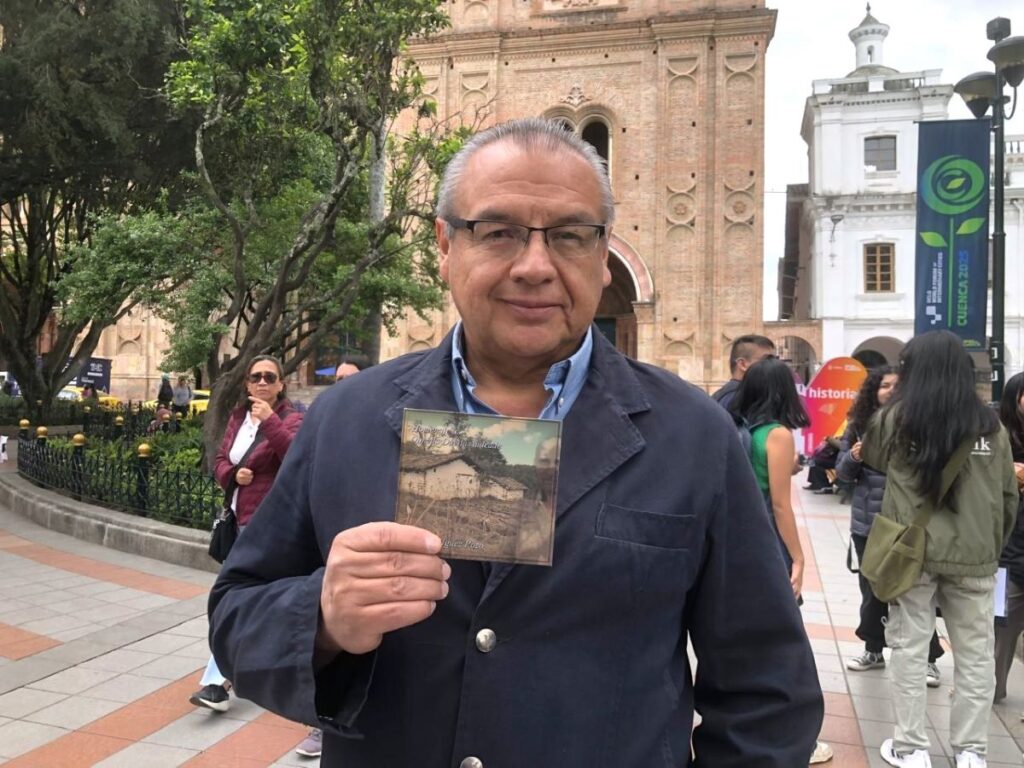 Ariosto Íñiguez Pozo lanza el CD “Homenaje a Olmedo Dávila Andrade” con letras del poeta cuencano