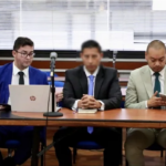 El juez dictó sentencia contra dos ciudadanos, entre ellos, un exfuncionario de la cárcel de Turi.