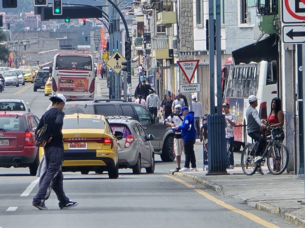 La Chola Cuencana es considera “zona roja”. Hay prostitución, droga y robos. IVM