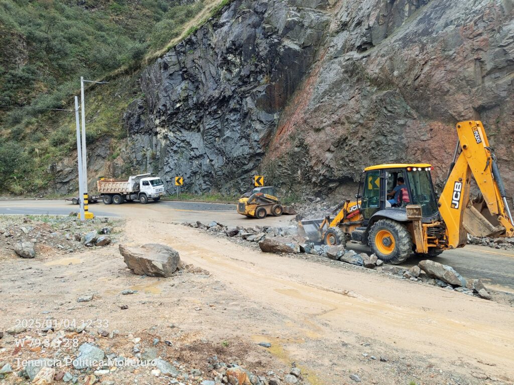 La vía Cuenca-Molleturo-El Empalme