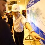 El presidente Daniel Noboa visitó la Hidroeléctrica Paute Molino, para inspeccionar el funcionamiento de la casa de máquinas.