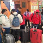 Turistas retornan a sus hogares. Dicen que Cuenca es una de las ciudades seguras. IVM