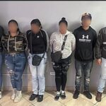 Personal de la Policía Judicial junto a las tres mujeres y un ciudadano detenidos por el presunto delito de robo a personas en Cuenca. Pertenecería a una banda delictiva.