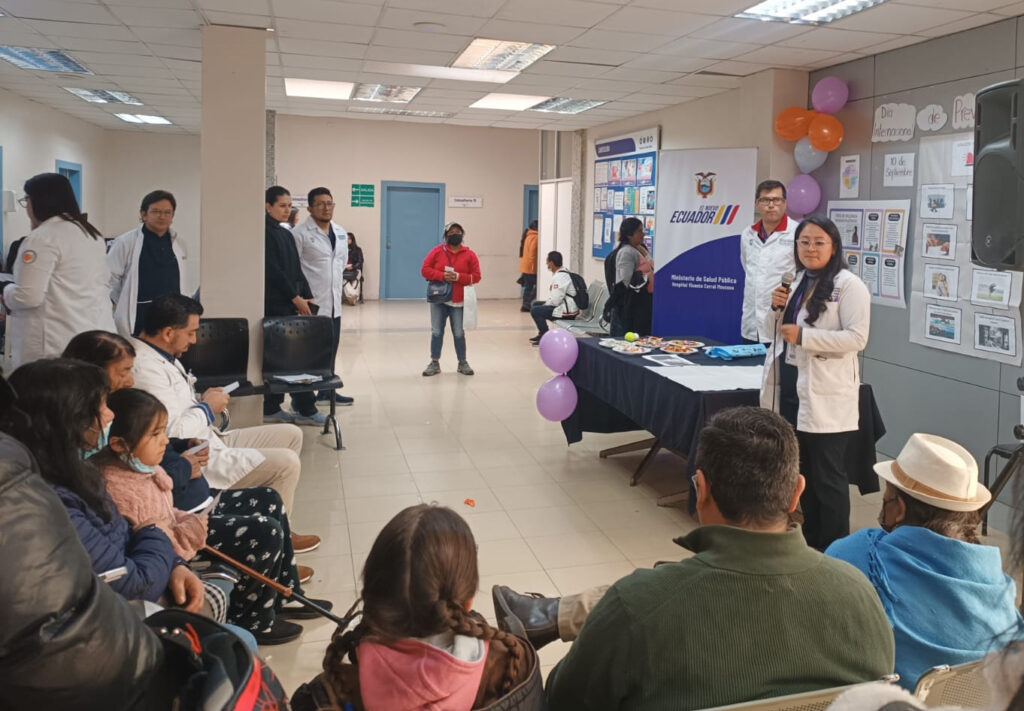 En el Hospital Vicente Corral Moscoso se realizan charlas permanentes para abordar sobre la depresión.