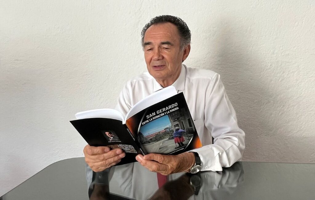 Hugo Lucero Luzuriaga, editor del libro “San Gerardo: Entre la Migración y la Minería”.
