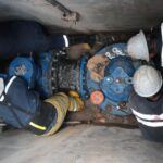 Cuadrilla de ETAPA y contingente técnico durante las labores de mantenimiento en el Centro de Reserva Cruz Verde.