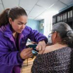 La vacunación se ofrece en los establecimientos del Ministerio de Salud Pública a escala nacional, en horario de 08:00 a 17:00.