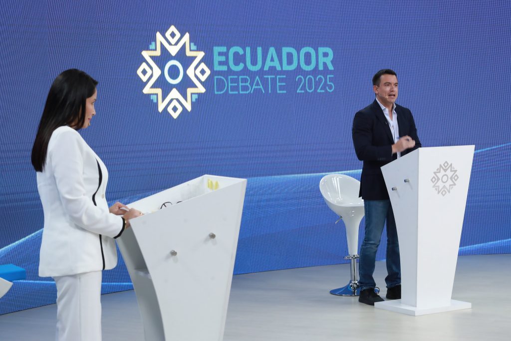 En el debate presidencial no hubo propuestas sobre gobernabilidad.
